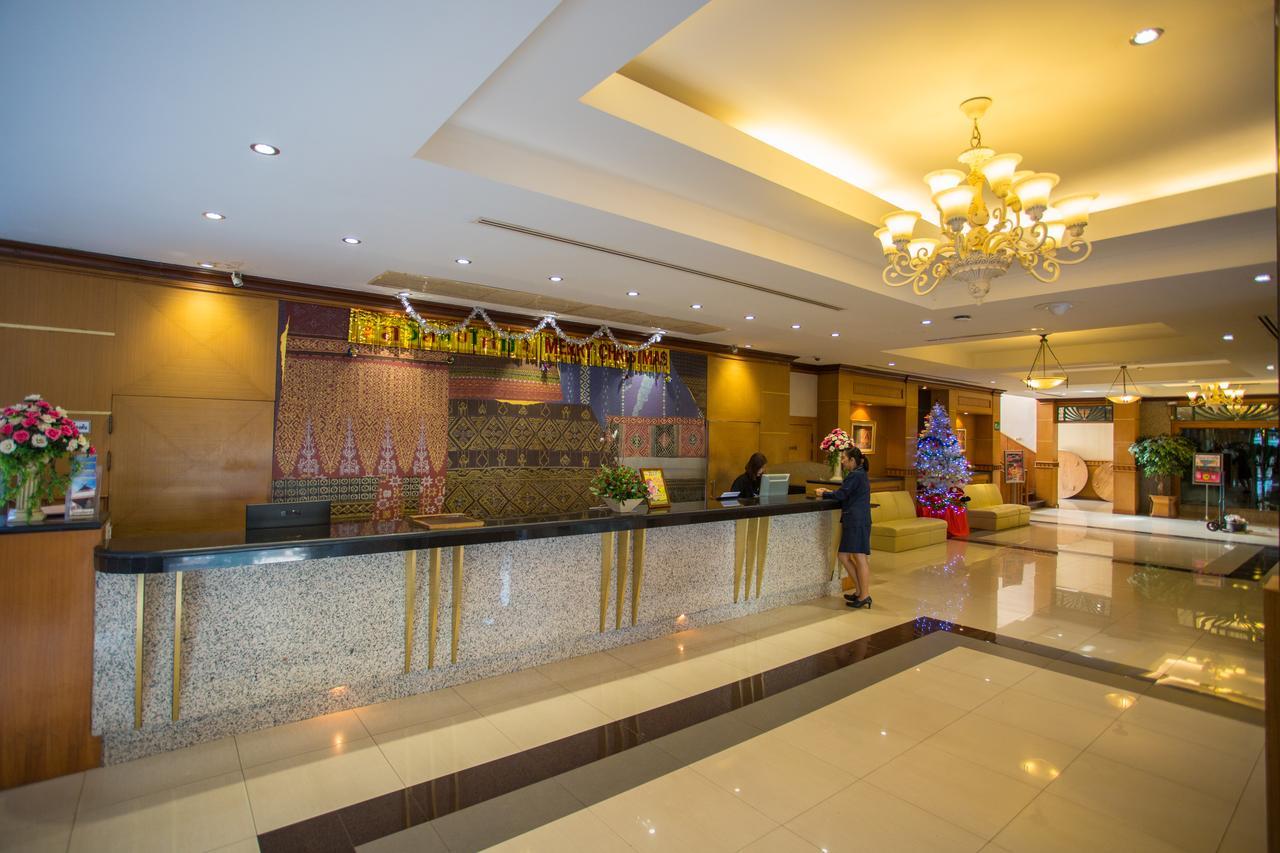 Seeharaj Hotel Uttaradit Exterior foto